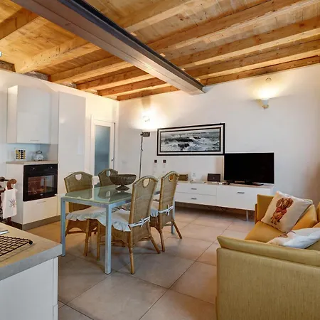Apartment Les Amis Di Peschiera