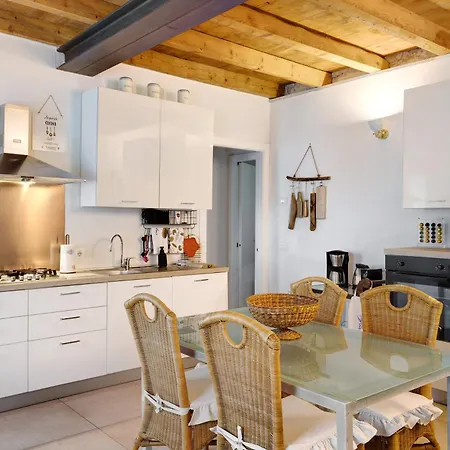 Apartment Les Amis Di Peschiera Peschiera del Garda