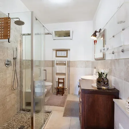Les Amis Di Peschiera Apartment